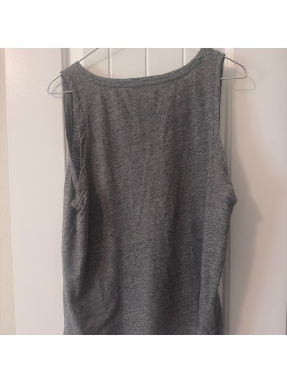 Charcoal Gray V-Neck Sleeveless Top - Picture 2 of 2